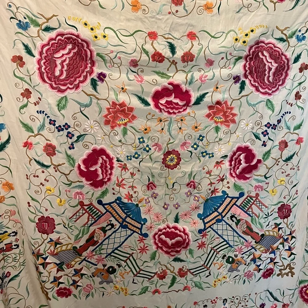 Vintage Japanese Silk Embroidered Manton Manila Piano Shawl